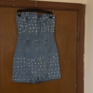 Gianni Bini Blue Denim Skirt with White Patterns